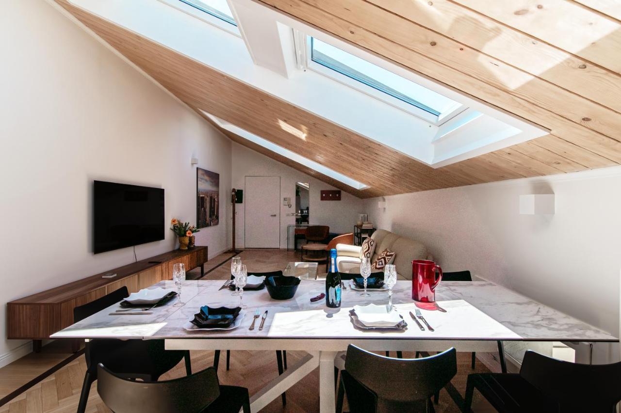 Attic 64 - The House Of Travelers Apartment Como Exterior photo